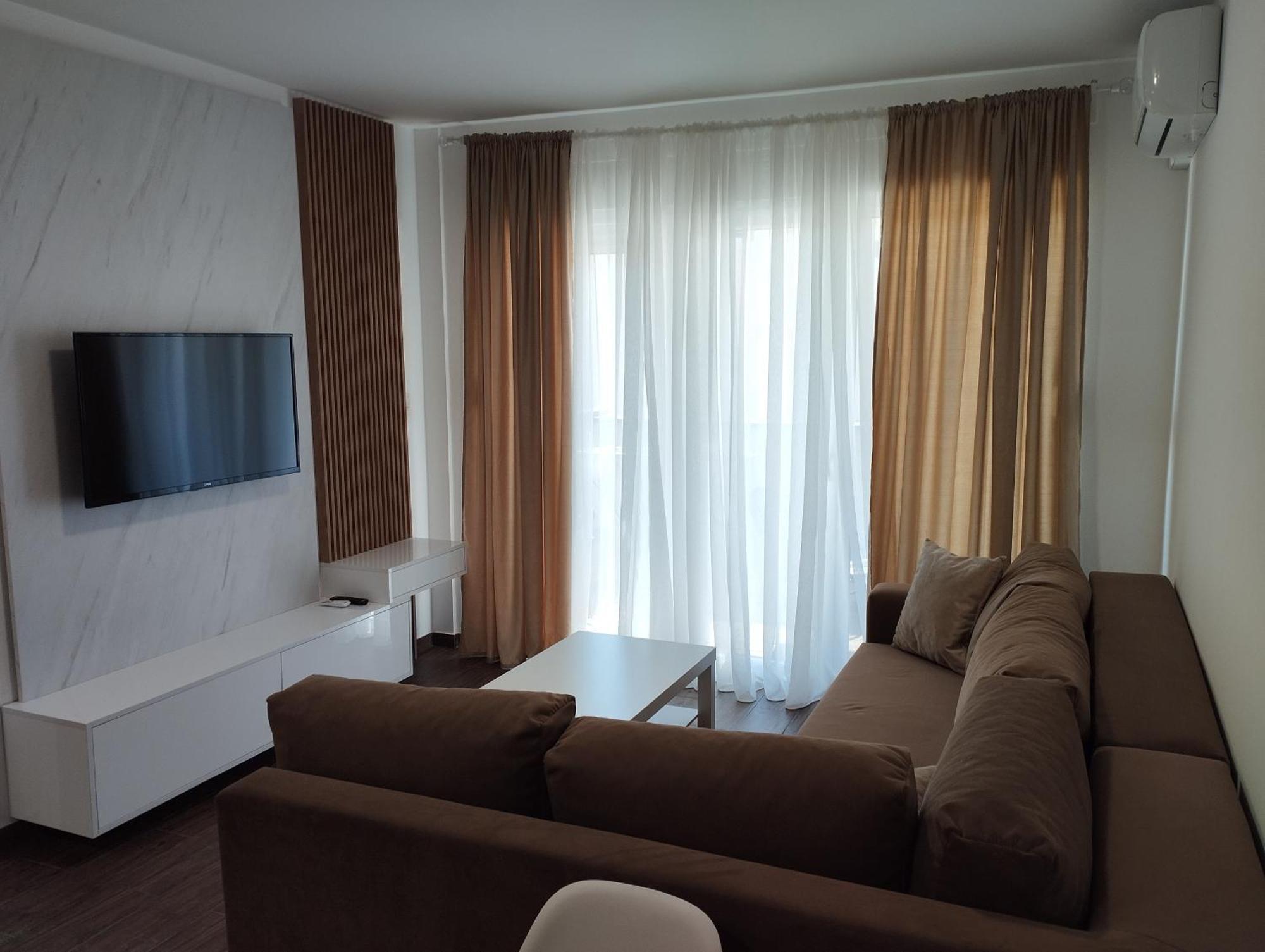 Apartment With Pool Veliko Gradište Exteriör bild